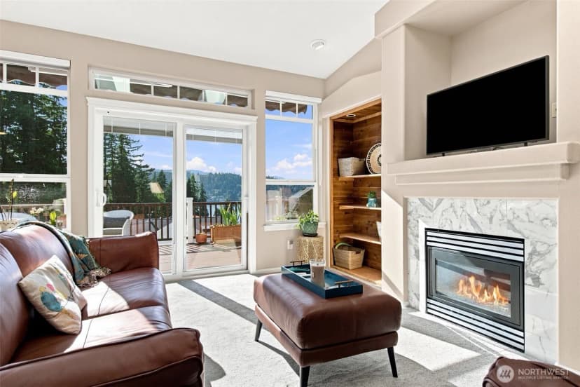 Property photo for 6086 Kingfisher Court, Bremerton photo 16