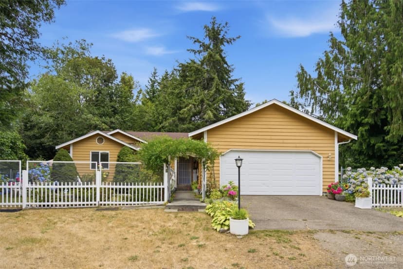 Property photo for 6839 E Fillmore Street, Port Orchard photo 36