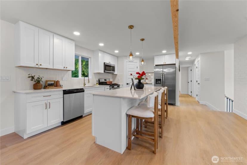 Property photo for 529 S 302nd Street, Federal Way photo 10
