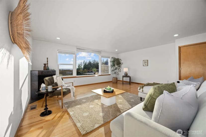 Property photo for 668 Parkview Place, Blaine photo 7