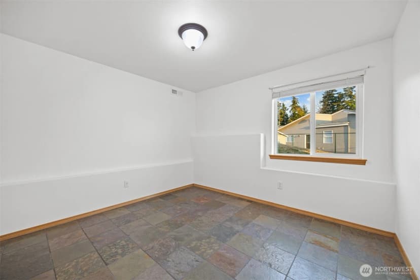 Property photo for 668 Parkview Place, Blaine photo 29
