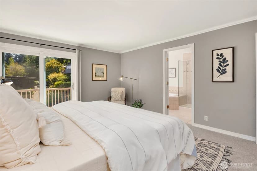 Property photo for 3734 Ne 150th Street, Lake Forest Park photo 14