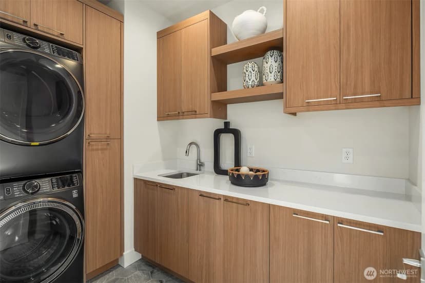 Property photo for 12622 Se 27th Street, Bellevue photo 30