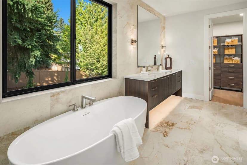 Property photo for 12622 Se 27th Street, Bellevue photo 28