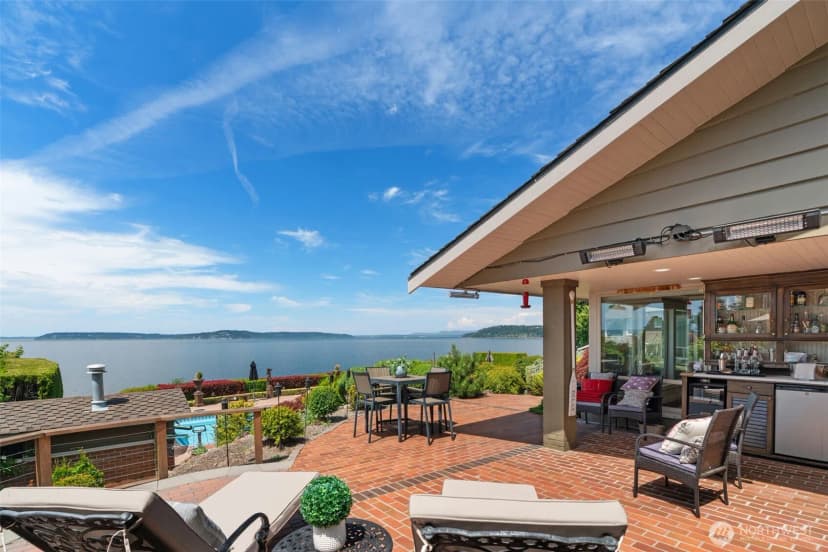 Property photo for 8723 Talbot Road, Edmonds photo 38