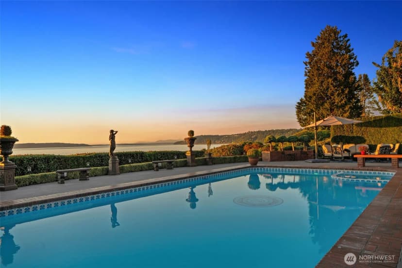 Property photo for 8723 Talbot Road, Edmonds photo 8