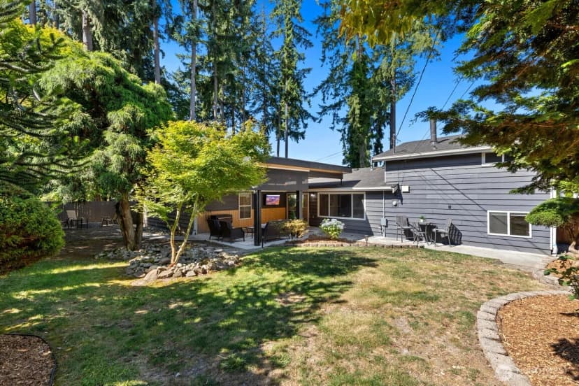 Property photo for 23629 45th Avenue Se, Bothell photo 24