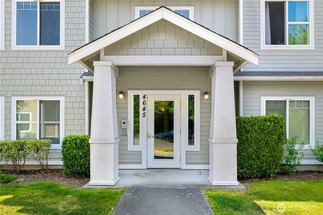 Property photo for 4645 Celia Way #201, Bellingham photo 4