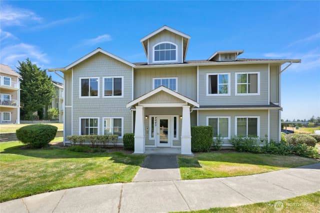 Property photo for 4645 Celia Way #201, Bellingham photo 2
