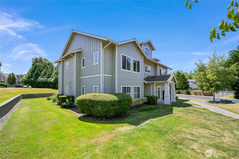 Property photo for 4645 Celia Way #201, Bellingham