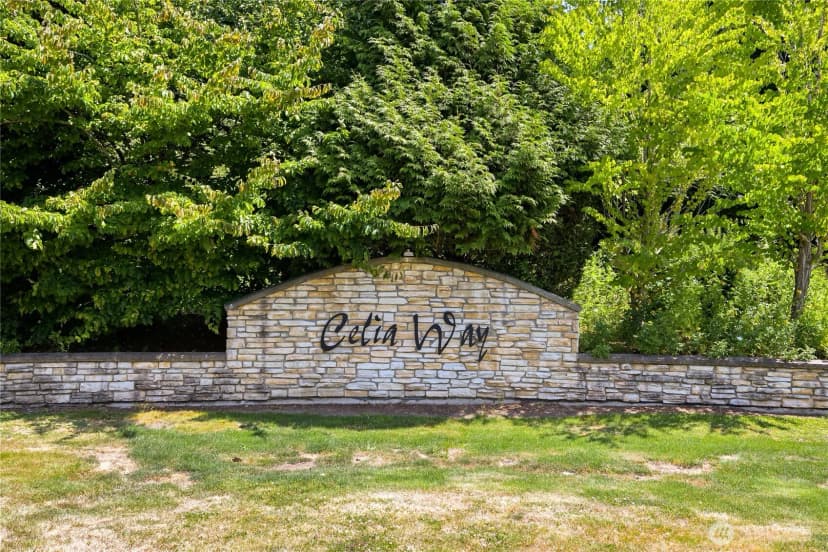 Property photo for 4645 Celia Way #201, Bellingham photo 22