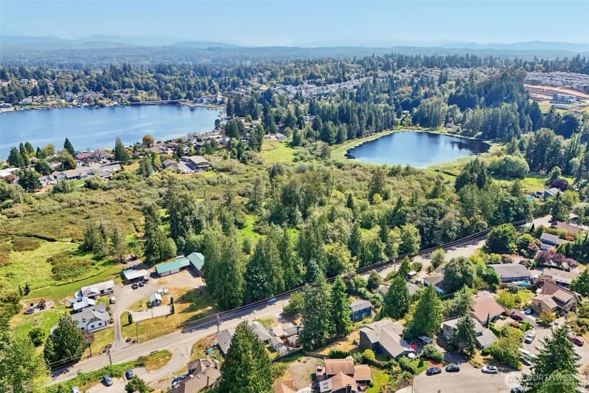Property photo for 814 S Davies Road, Lake Stevens photo 31