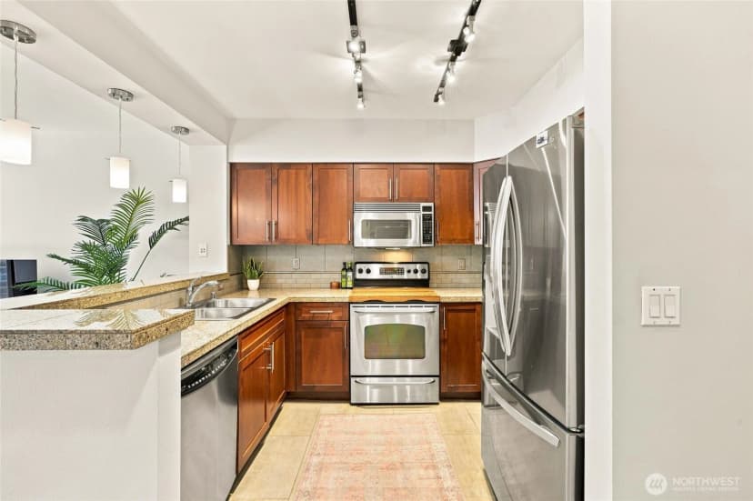 Property photo for 211 Kirkland Avenue #221, Kirkland photo 6