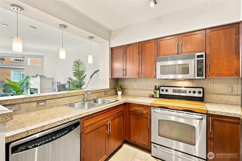 Property photo for 211 Kirkland Avenue #221, Kirkland photo 7