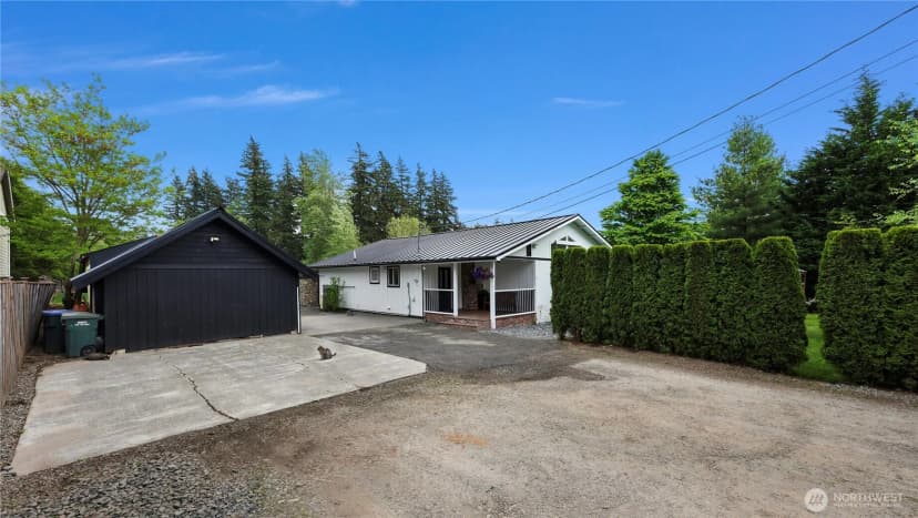 Property photo for 5144 Hannegan Road, Bellingham photo 7