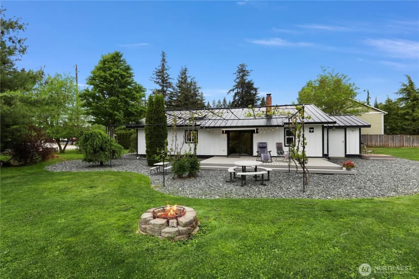 Property photo for 5144 Hannegan Road, Bellingham photo 31