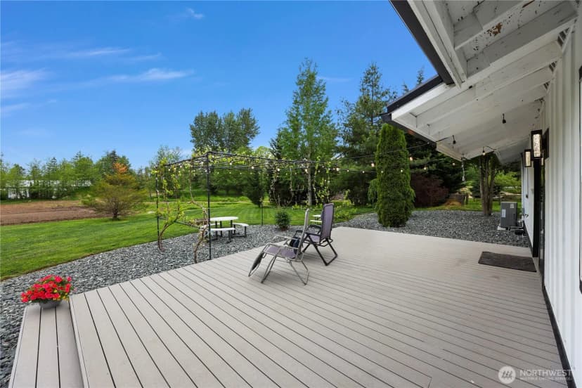 Property photo for 5144 Hannegan Road, Bellingham photo 30