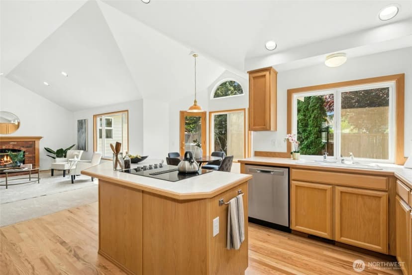 Property photo for 2489 239th Place Ne, Sammamish photo 11