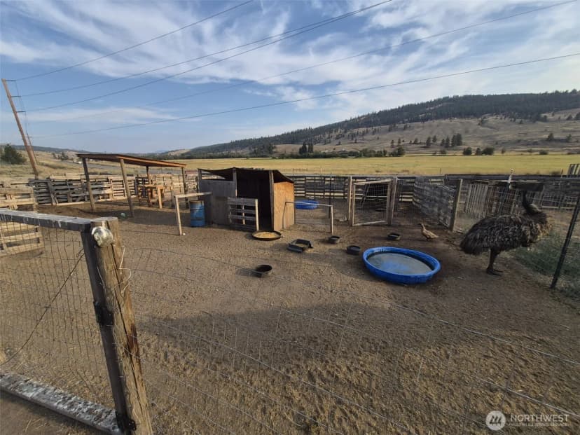 Property photo for 5 Cayuse Mountain Road, Tonasket photo 23