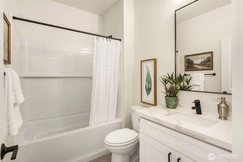 Property photo for 2402 Cleveland Avenue #c, Everett photo 8