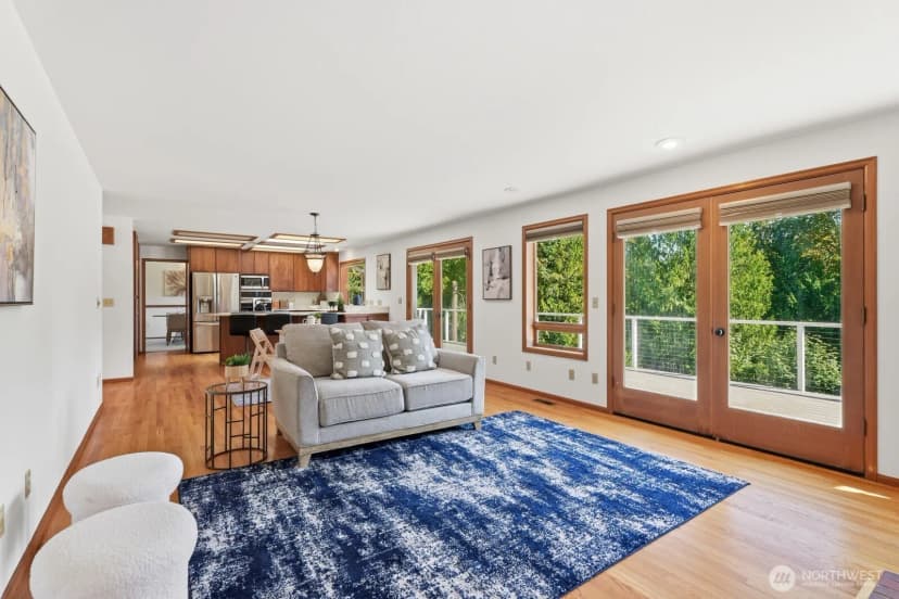 Property photo for 10020 178th Avenue Se, Renton photo 15