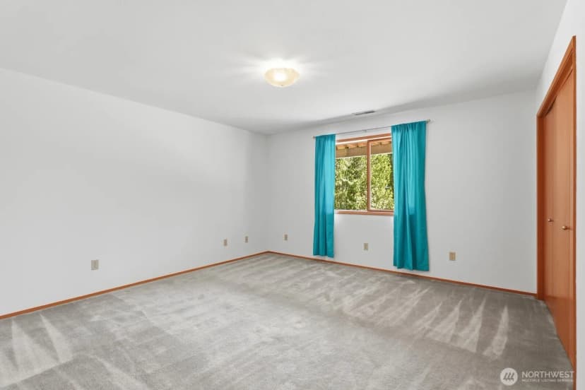 Property photo for 10020 178th Avenue Se, Renton photo 28