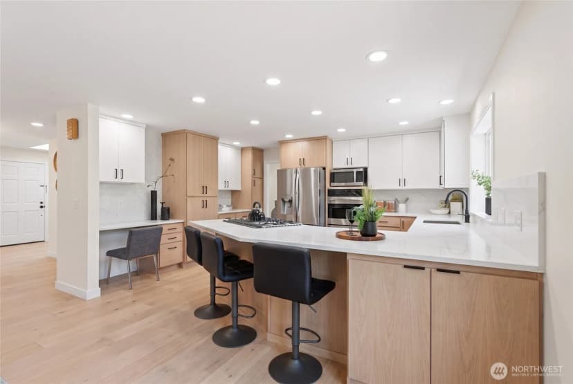 Property photo for 10020 178th Avenue Se, Renton photo 35
