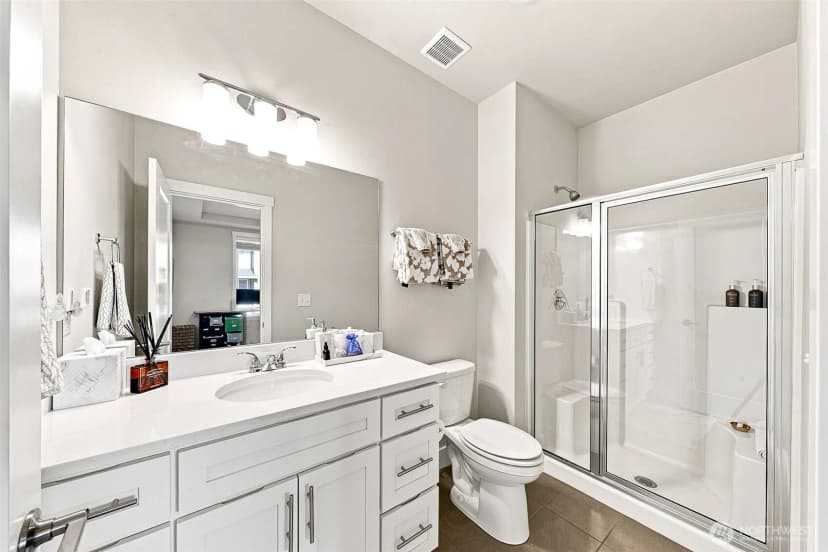 Property photo for 18630 Greenwood Place E, Bonney Lake photo 14