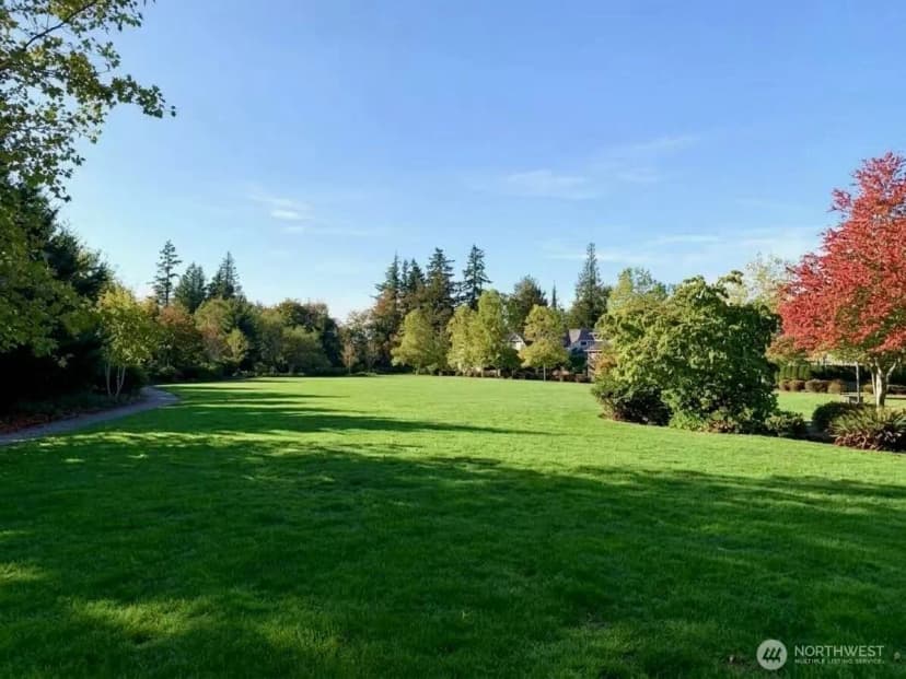 Property photo for 1919 25th Avenue Ne, Issaquah photo 30