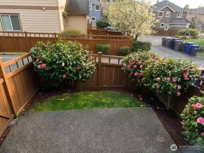 Property photo for 1919 25th Avenue Ne, Issaquah photo 24