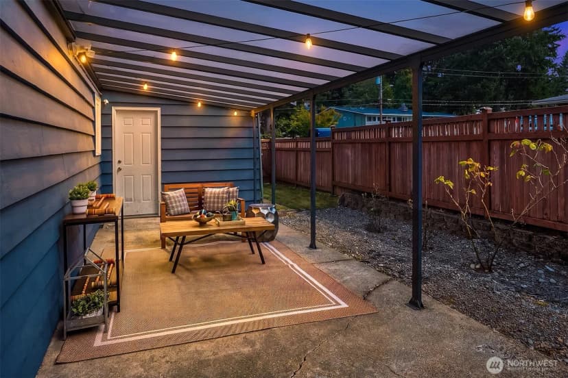 Property photo for 16217 Ne 25th Street, Bellevue photo 26
