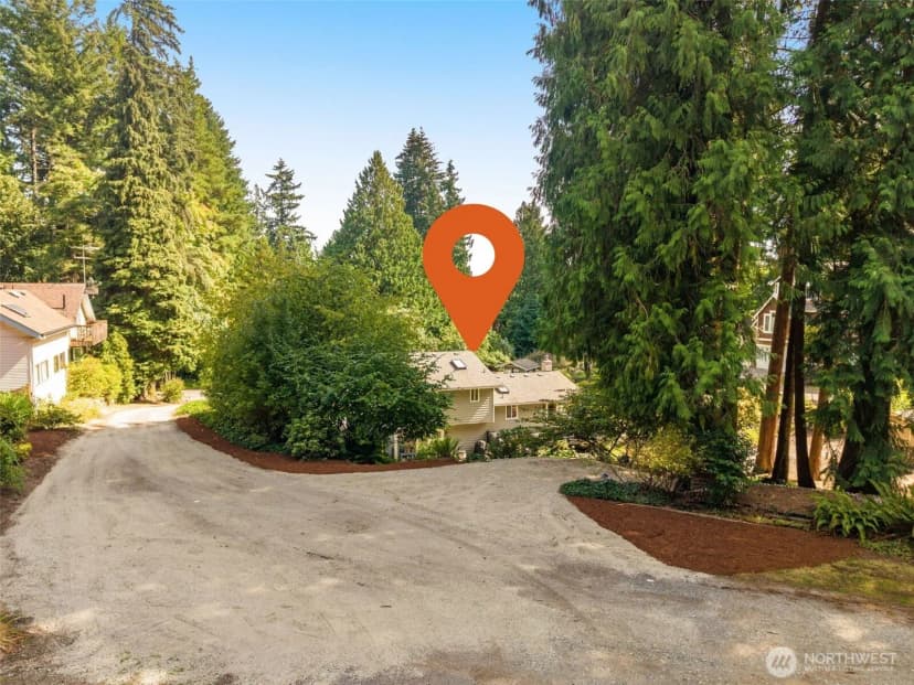 Property photo for 18621 95th Avenue Ne, Bothell photo 36