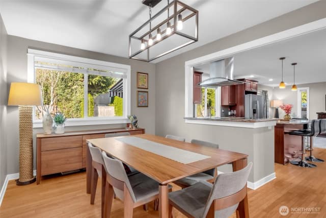 Property photo for 1740 211th Way Ne, Sammamish photo 5