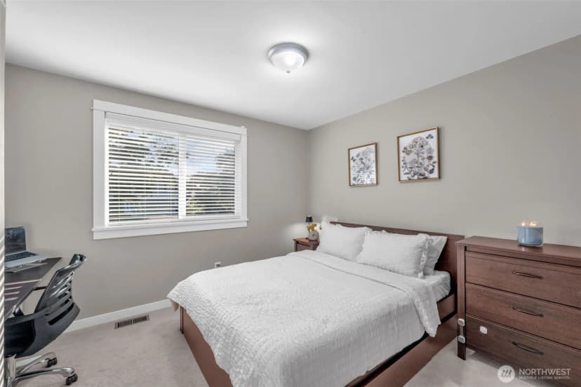Property photo for 1740 211th Way Ne, Sammamish photo 15