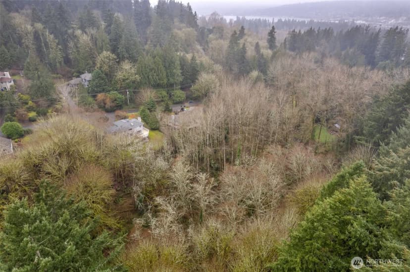 Property photo for 16 Xxx 76th Place Ne, Kenmore photo 6