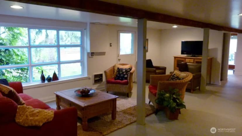 Property photo for 816 3rd Street, Mukilteo photo 6