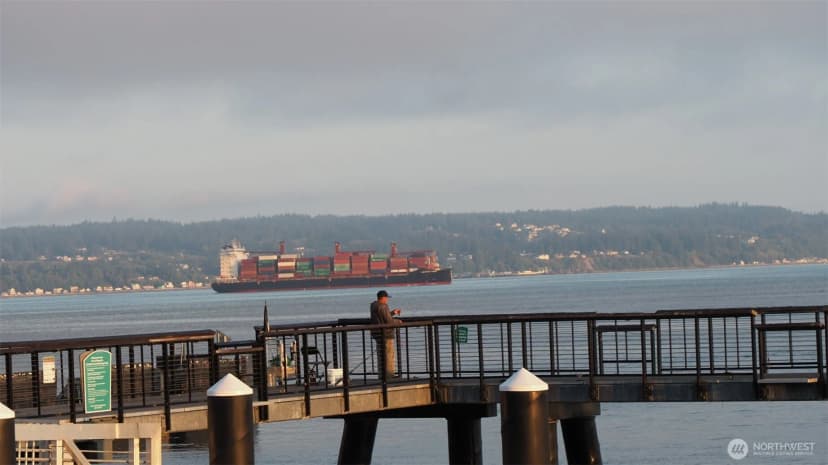Property photo for 816 3rd Street, Mukilteo photo 22
