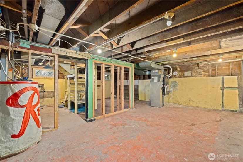 Property photo for 8311 3rd Avenue Nw, Seattle photo 21