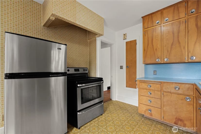 Property photo for 8311 3rd Avenue Nw, Seattle photo 15
