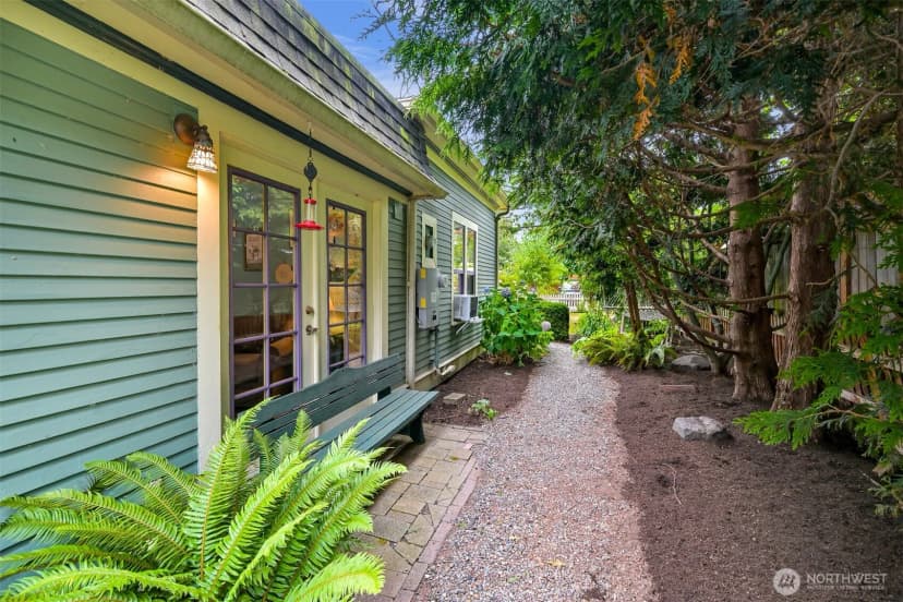 Property photo for 2318 Keesling Street, Bellingham photo 33