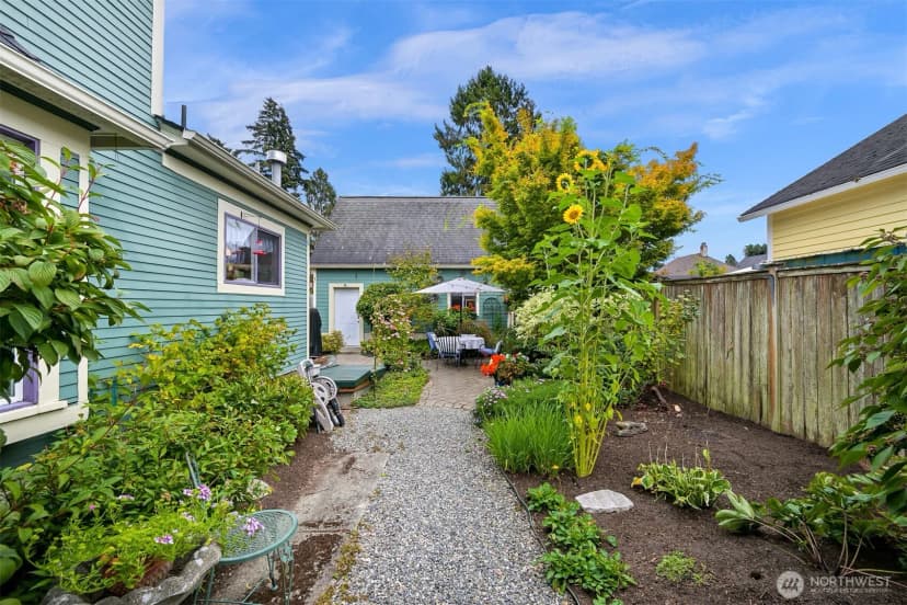 Property photo for 2318 Keesling Street, Bellingham photo 29