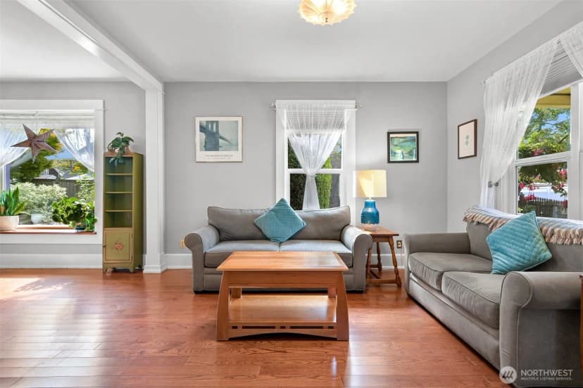 Property photo for 2318 Keesling Street, Bellingham photo 6