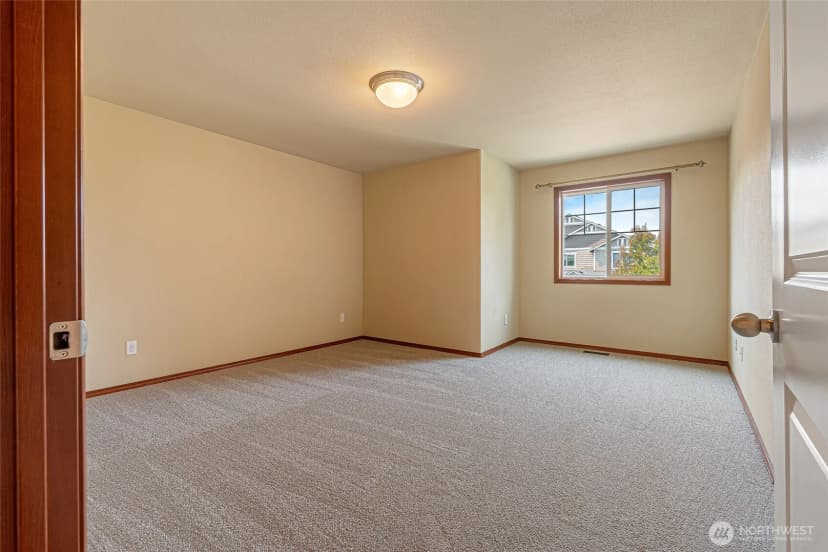 Property photo for 328 Barry Loop, Mount Vernon photo 31