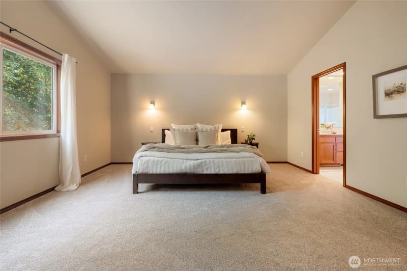 Property photo for 328 Barry Loop, Mount Vernon photo 24