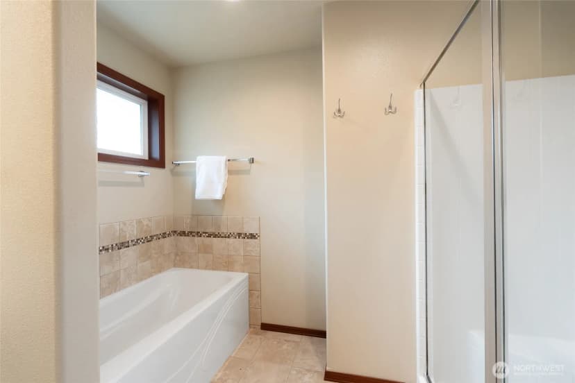 Property photo for 328 Barry Loop, Mount Vernon photo 27