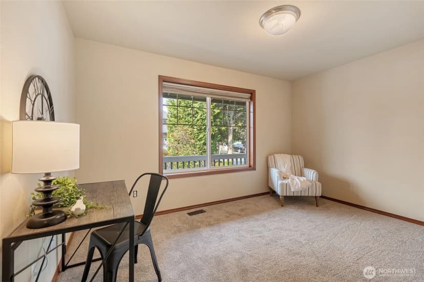 Property photo for 328 Barry Loop, Mount Vernon photo 19