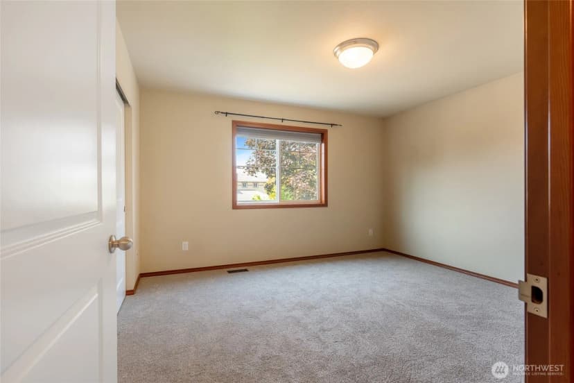 Property photo for 328 Barry Loop, Mount Vernon photo 30