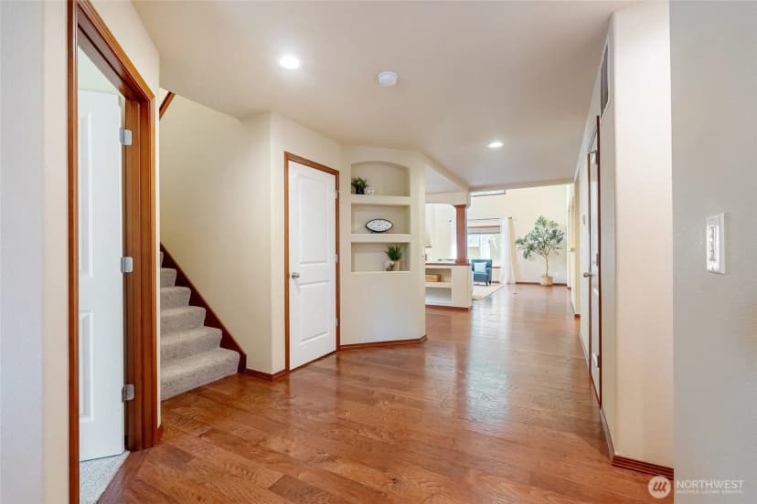 Property photo for 328 Barry Loop, Mount Vernon photo 2