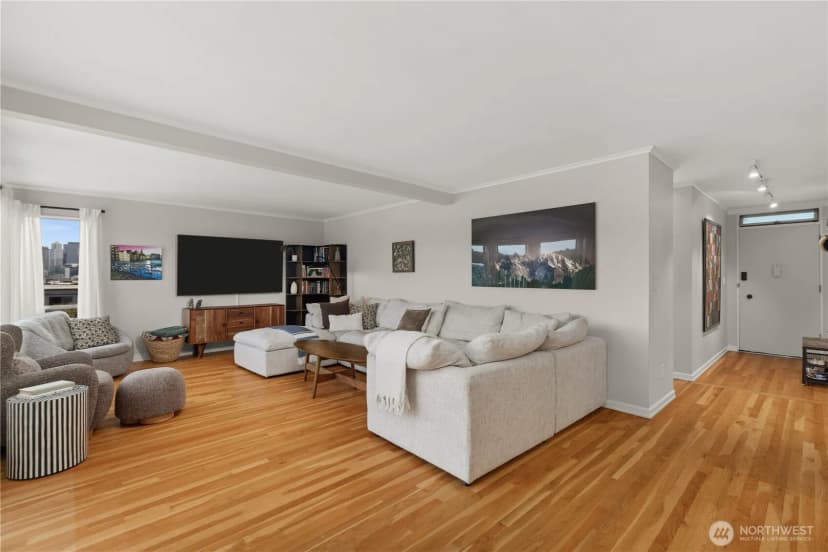 Property photo for 1758 Dexter Avenue N #6, Seattle photo 10