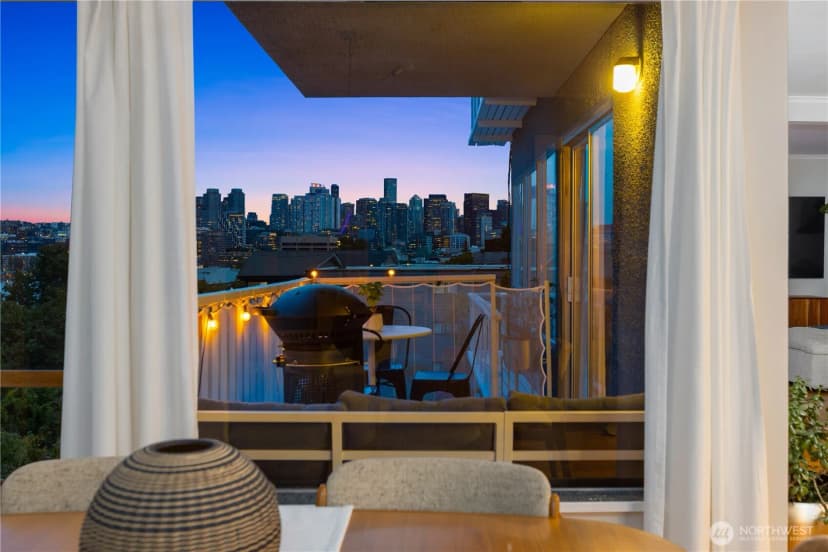 Property photo for 1758 Dexter Avenue N #6, Seattle photo 6